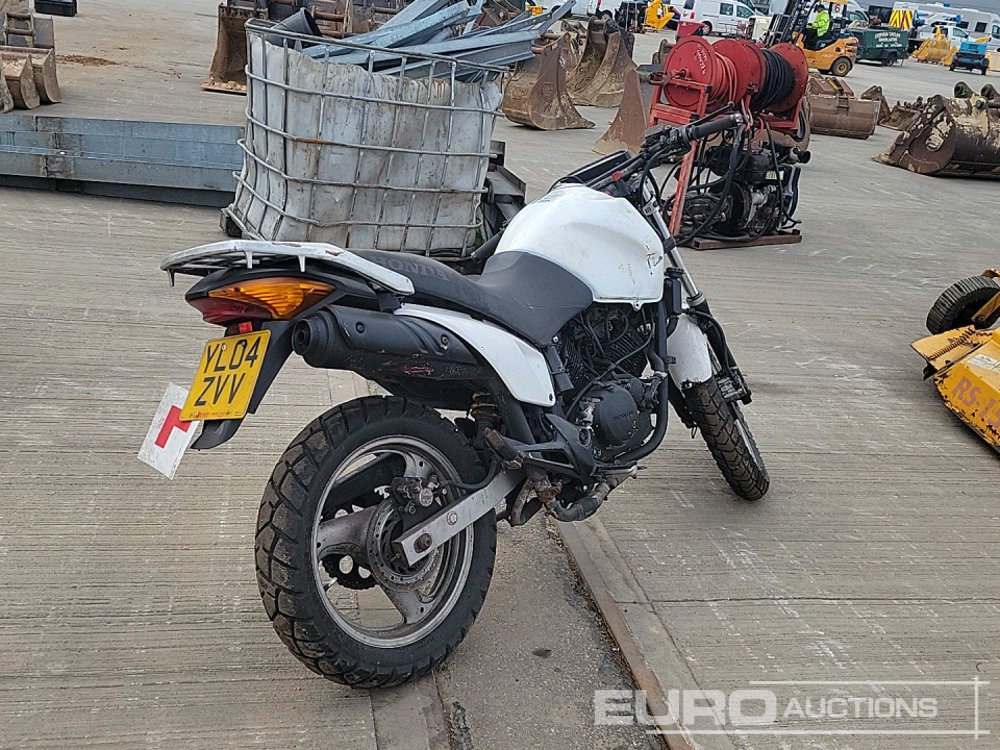 2004 Honda XL125 - Motocicletta: foto 5 2004 Honda XL125 - Motocicletta: foto 5
