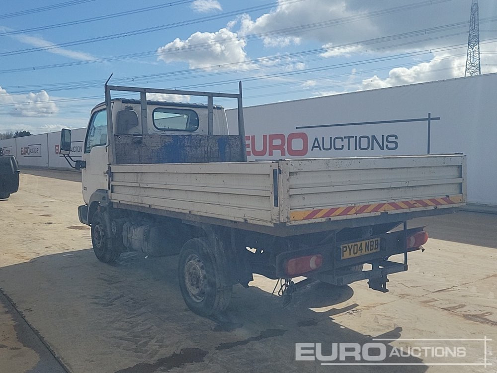2004 Nissan Cabstar 34.10 - Furgone con cassone fisso: foto 3 2004 Nissan Cabstar 34.10 - Furgone con cassone fisso: foto 3