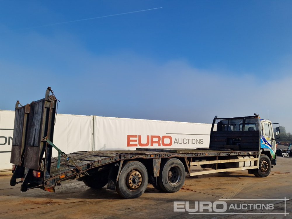 2005 Volvo FL220 - Autocarro con pianale/ Cassone fisso: foto 5 2005 Volvo FL220 - Autocarro con pianale/ Cassone fisso: foto 5