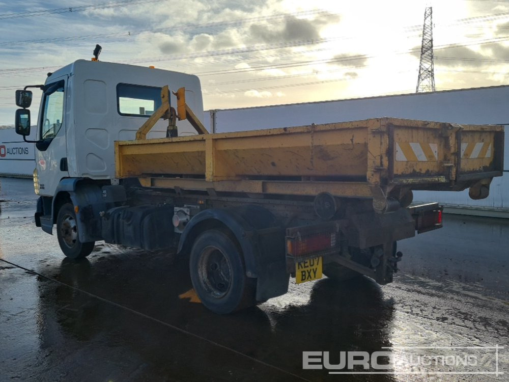 2007 DAF LF45.140 - Autocarro scarrabile: foto 3 2007 DAF LF45.140 - Autocarro scarrabile: foto 3