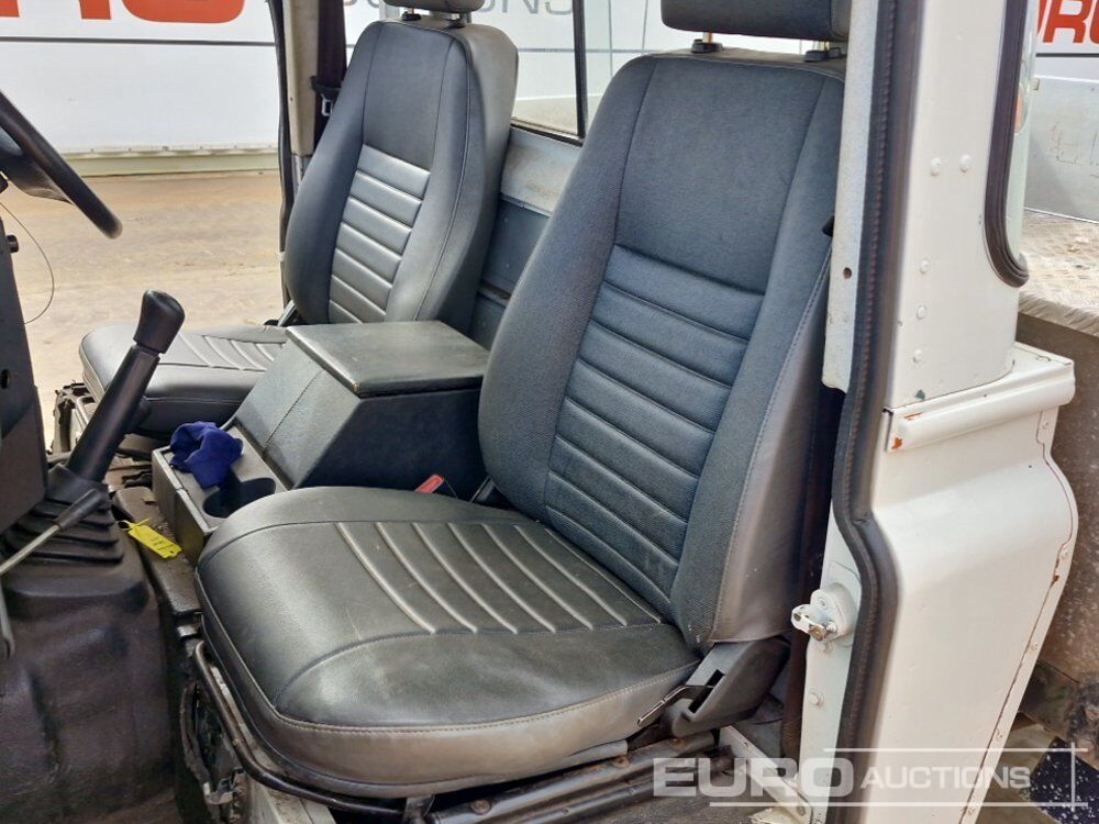 Pick-up 2007 Land Rover Defender: foto 19 Pick-up 2007 Land Rover Defender: foto 19