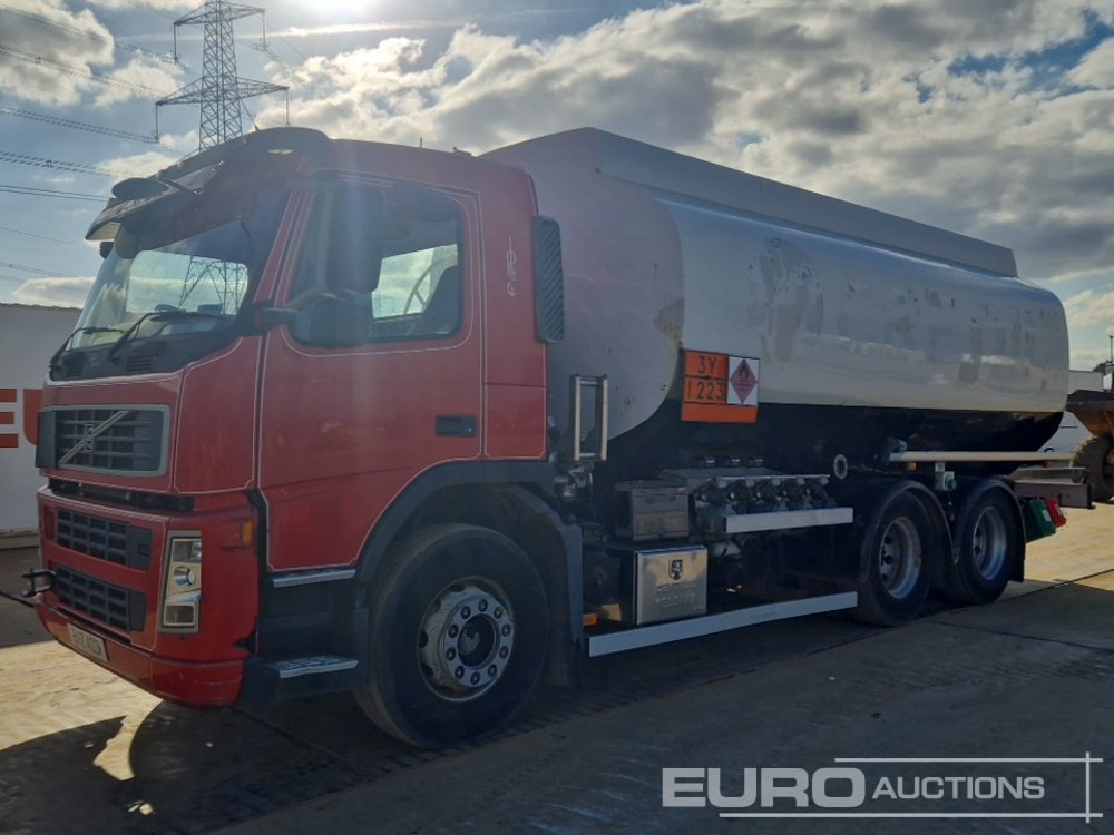 2007 Volvo FM300 - Camion cisterna: foto 1 2007 Volvo FM300 - Camion cisterna: foto 1