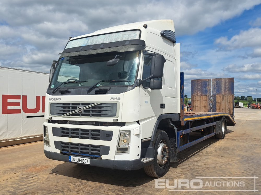 2007 Volvo FM9 - Autocarro con pianale/ Cassone fisso: foto 1 2007 Volvo FM9 - Autocarro con pianale/ Cassone fisso: foto 1