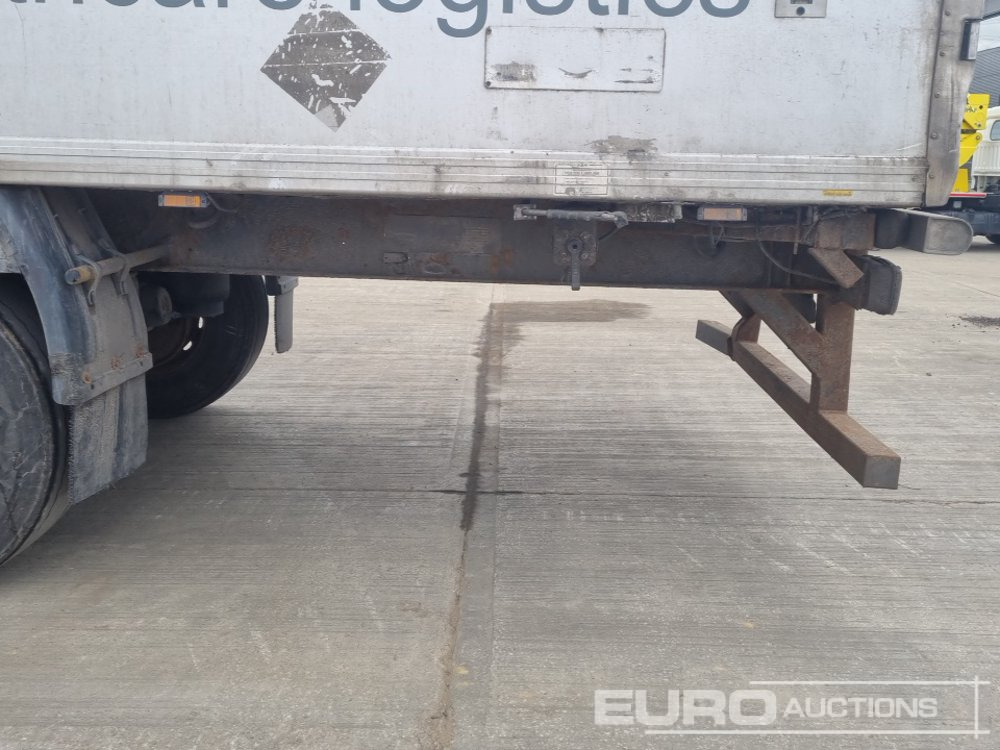 Semirimorchio frigorifero 2008 Gray & Adams Tri Axle Refrigeration Trailer: foto 33