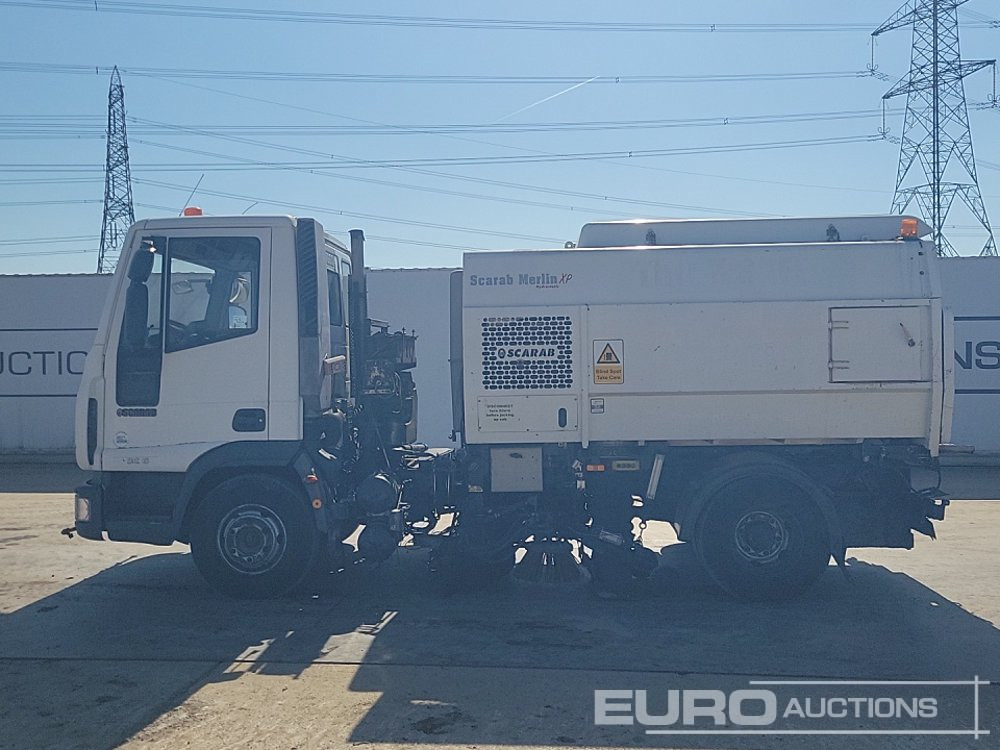 2008 Iveco 4x2 Sweeper Lorry, Scarab Merlin Body, Reverse Camera, Manual Gearbox - Spazzatrice stradale: foto 2 2008 Iveco 4x2 Sweeper Lorry, Scarab Merlin Body, Reverse Camera, Manual Gearbox - Spazzatrice stradale: foto 2