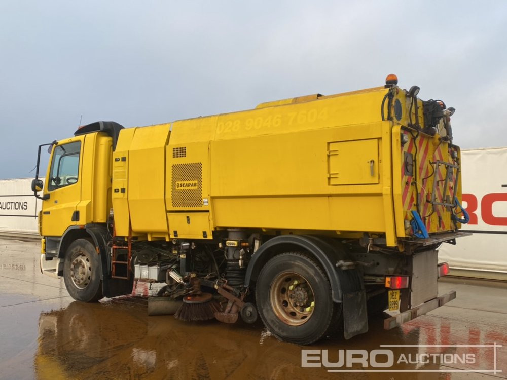 2009 DAF CF - Spazzatrice stradale: foto 3 2009 DAF CF - Spazzatrice stradale: foto 3