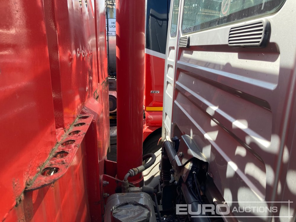2009 MAN 8.180 LE - Autocarro ribaltabile: foto 4 2009 MAN 8.180 LE - Autocarro ribaltabile: foto 4