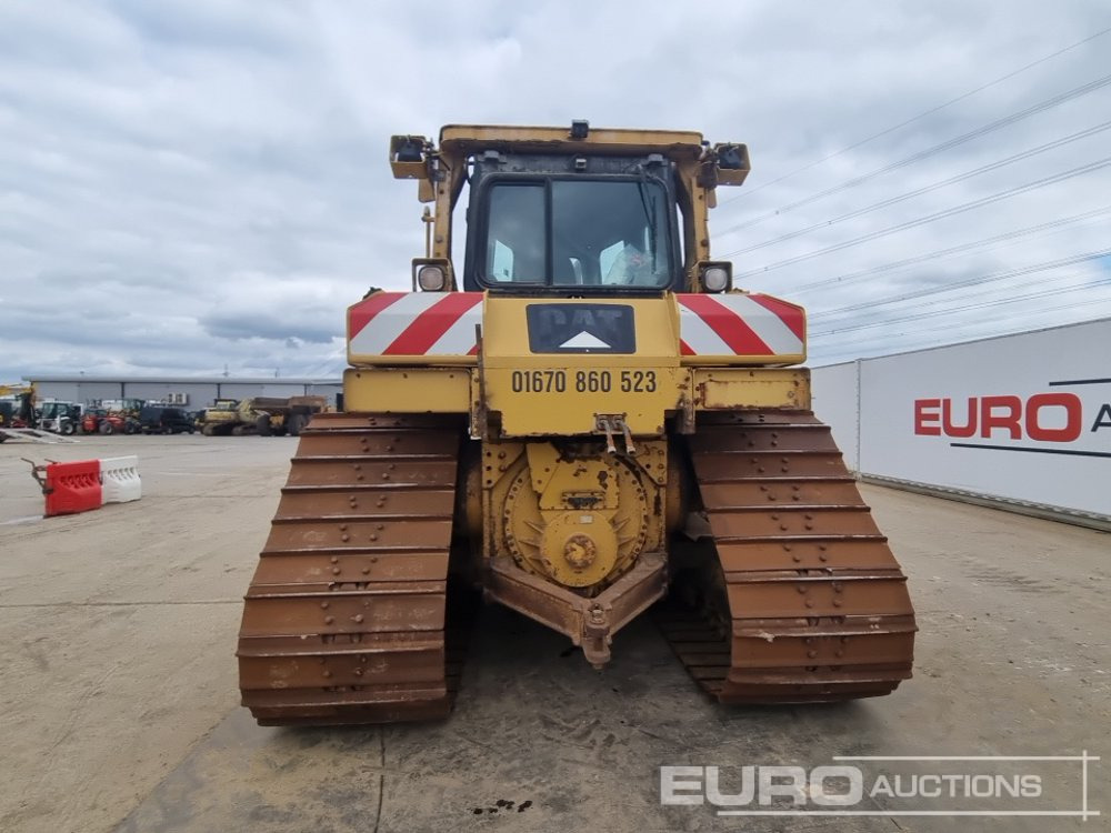 2010 CAT D6T - Bulldozer: foto 4 2010 CAT D6T - Bulldozer: foto 4