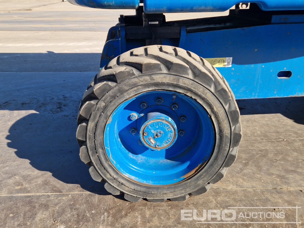 Piattaforma aerea 2010 Genie Z80/60: foto 11