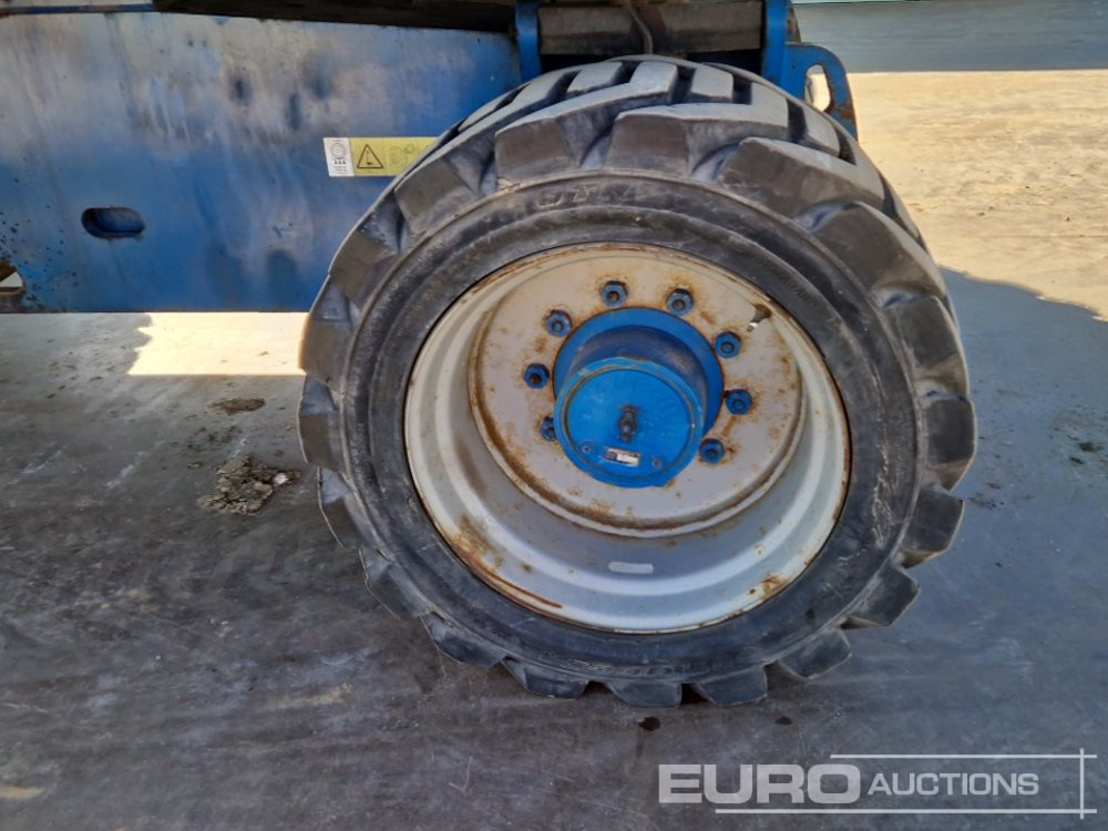 Piattaforma aerea 2010 Genie Z80/60: foto 10