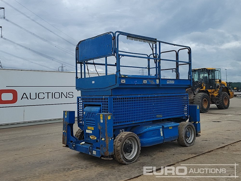 2010 JLG 4069LE - Piattaforma aerea: foto 1 2010 JLG 4069LE - Piattaforma aerea: foto 1