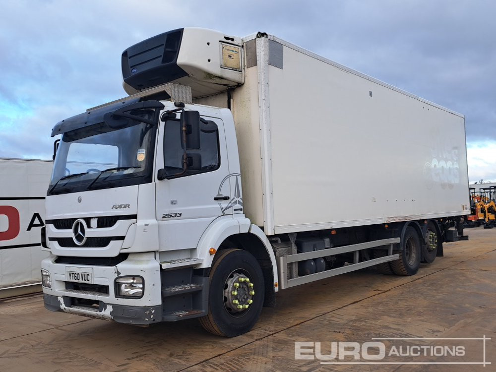 2010 Mercedes Axor 2533 - Autocarro frigorifero: foto 1 2010 Mercedes Axor 2533 - Autocarro frigorifero: foto 1