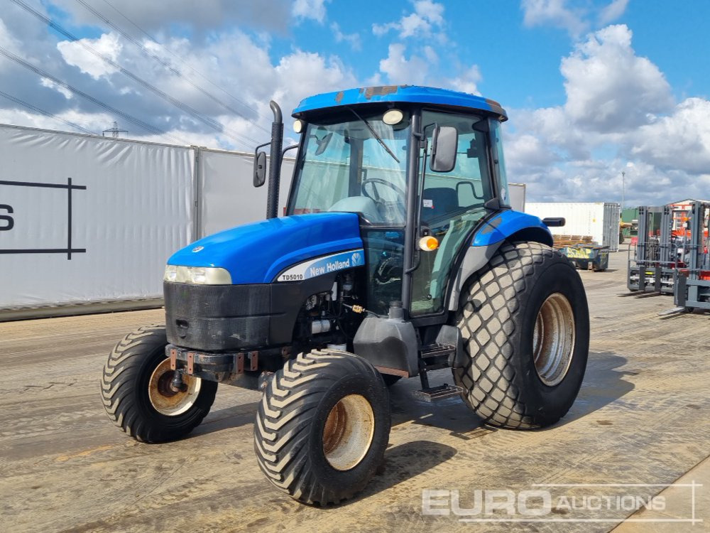2010 New Holland TD5010 - Trattore: foto 1 2010 New Holland TD5010 - Trattore: foto 1