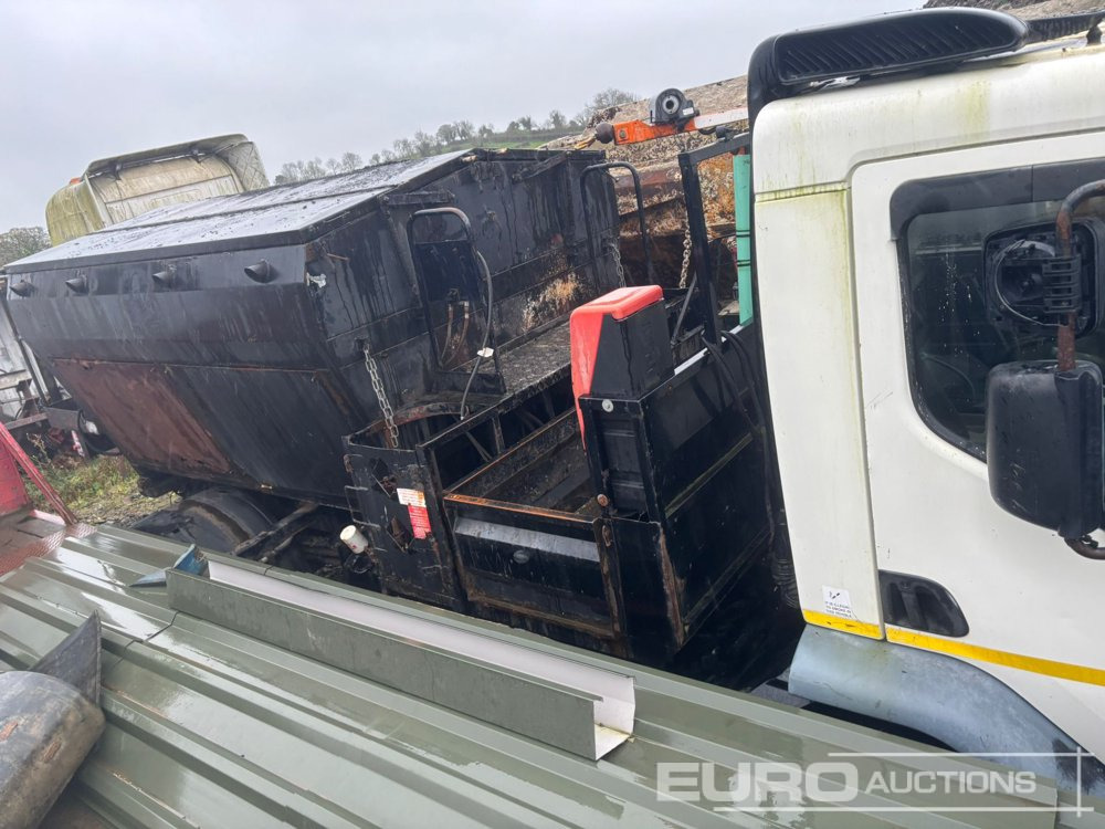 2011 DAF LF55-220 - Autocarro con pianale/ Cassone fisso: foto 3 2011 DAF LF55-220 - Autocarro con pianale/ Cassone fisso: foto 3