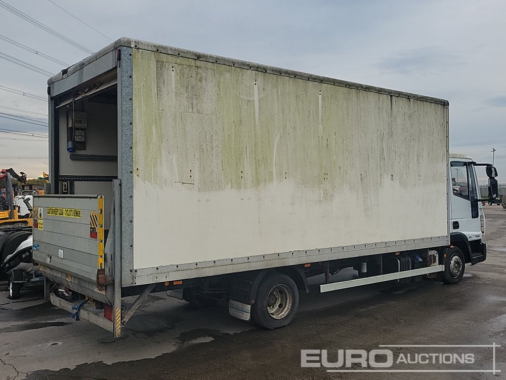 2011 Iveco ML75E16 - Autocarro furgonato: foto 5 2011 Iveco ML75E16 - Autocarro furgonato: foto 5