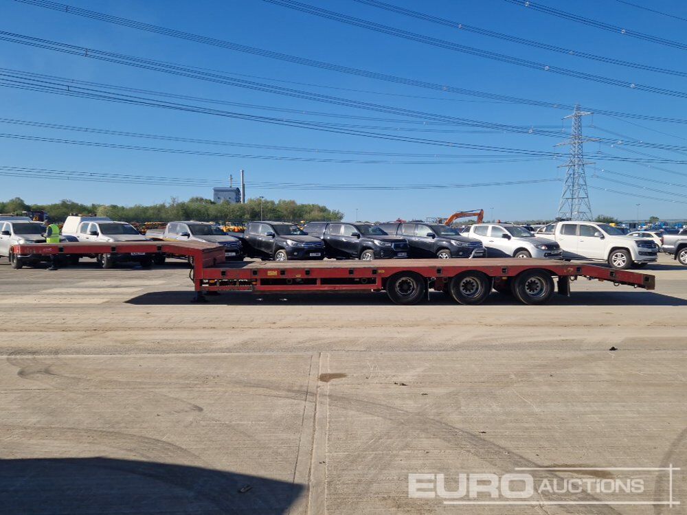 2011 Lin Trailers Tri Axle Extendable Step Frame Low Loader Trailer, Outriggers, Rear Steer - Semirimorchio pianale ribassato: foto 2 2011 Lin Trailers Tri Axle Extendable Step Frame Low Loader Trailer, Outriggers, Rear Steer - Semirimorchio pianale ribassato: foto 2