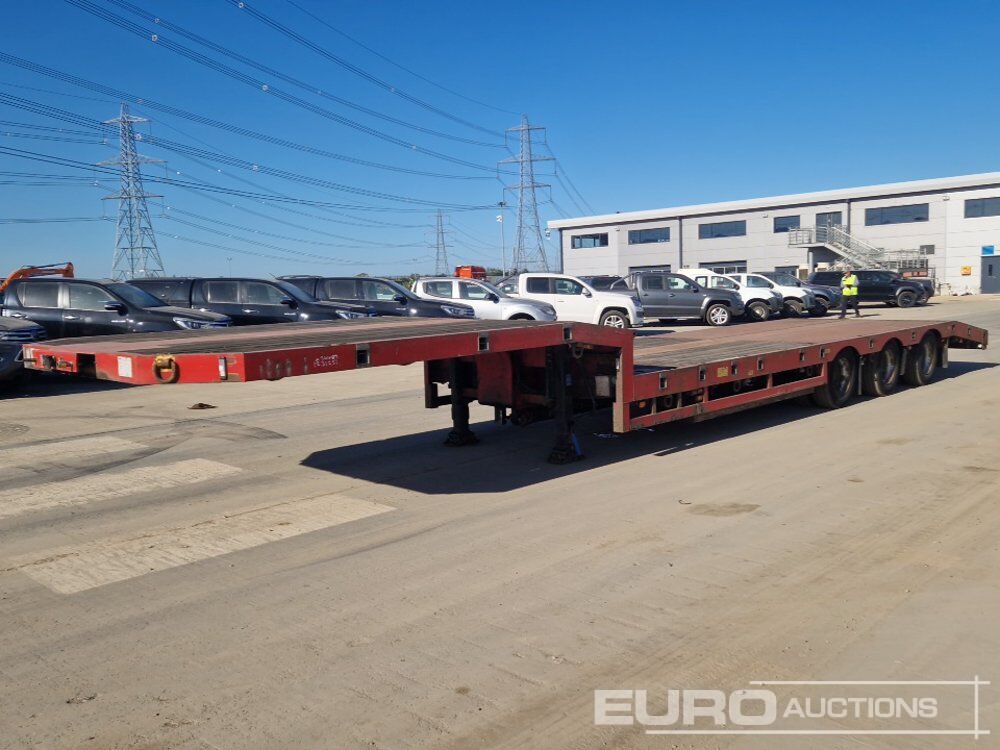 2011 Lin Trailers Tri Axle Extendable Step Frame Low Loader Trailer, Outriggers, Rear Steer - Semirimorchio pianale ribassato: foto 1 2011 Lin Trailers Tri Axle Extendable Step Frame Low Loader Trailer, Outriggers, Rear Steer - Semirimorchio pianale ribassato: foto 1