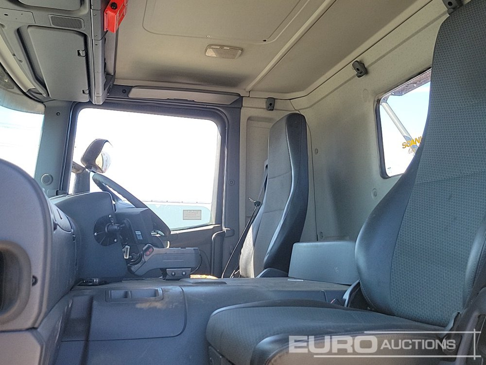 Autocarro scarrabile 2011 Scania P405: foto 25
