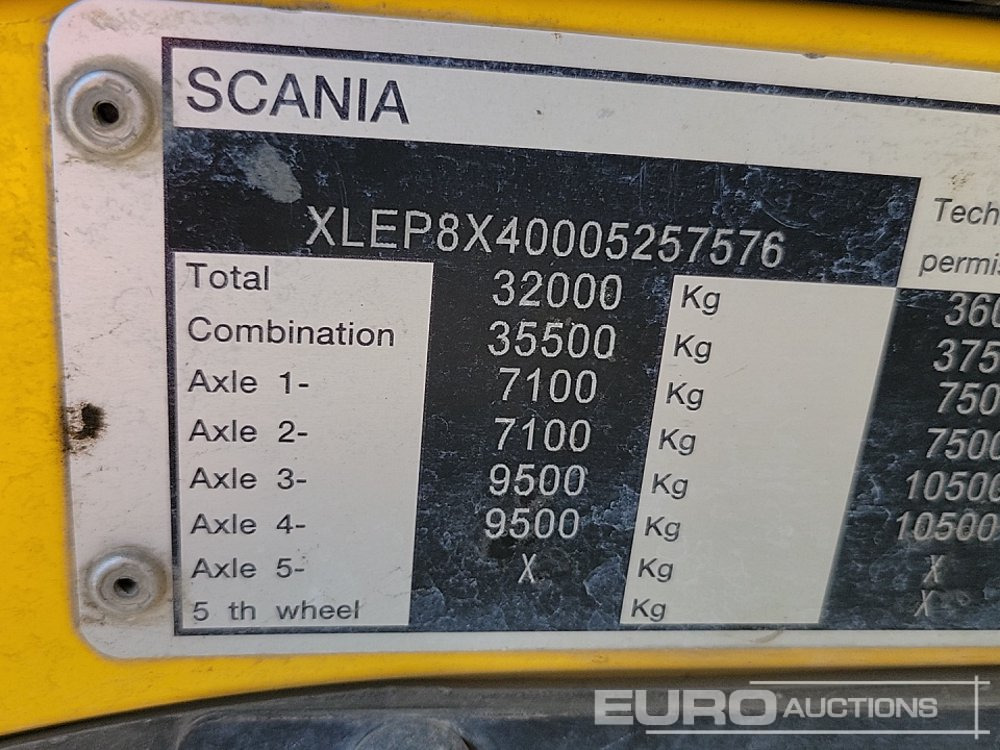 Autocarro scarrabile 2011 Scania P405: foto 46