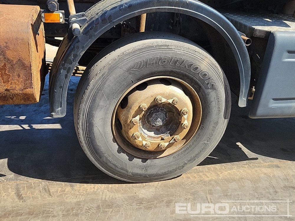 Autocarro scarrabile 2011 Scania P405: foto 15