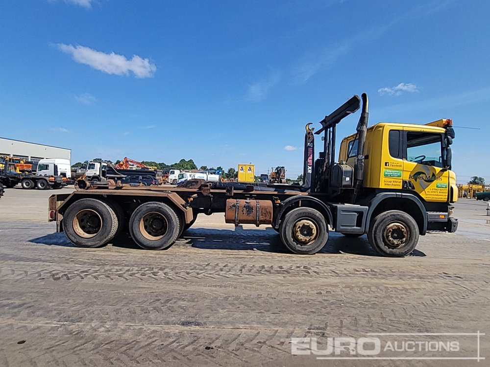 Autocarro scarrabile 2011 Scania P405: foto 6
