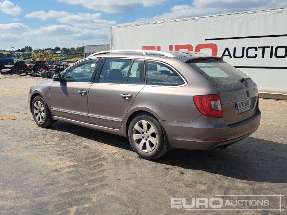2011 Skoda Superb - Autovettura: foto 3 2011 Skoda Superb - Autovettura: foto 3
