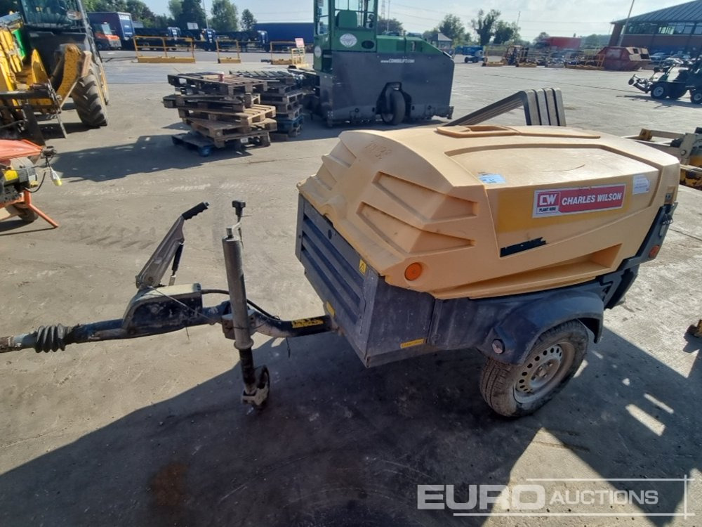 2012 Atlas Copco XAS37 - Compressore d'aria: foto 4 2012 Atlas Copco XAS37 - Compressore d'aria: foto 4