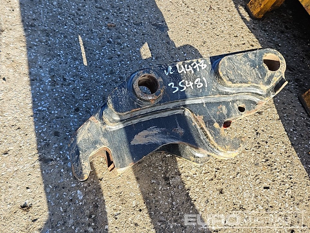 2012 CAT Hydraulic Double Lock QH 50mm Pin to suit 6-8 Ton Excavator - Attacco rapido: foto 4 2012 CAT Hydraulic Double Lock QH 50mm Pin to suit 6-8 Ton Excavator - Attacco rapido: foto 4