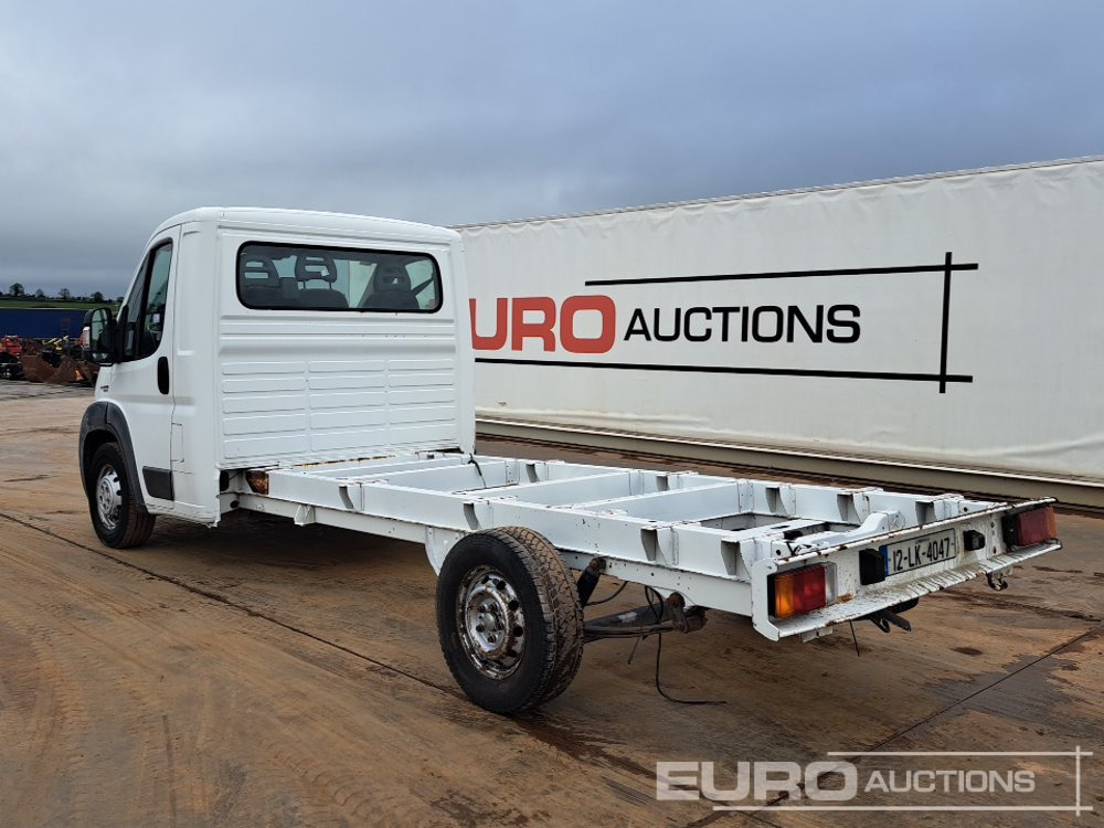 2012 Fiat Ducato Maxi - Furgone con cassone fisso: foto 3 2012 Fiat Ducato Maxi - Furgone con cassone fisso: foto 3
