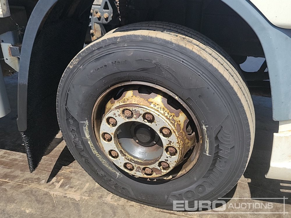 Autocarro con pianale/ Cassone fisso 2013 DAF CF65.300: foto 12
