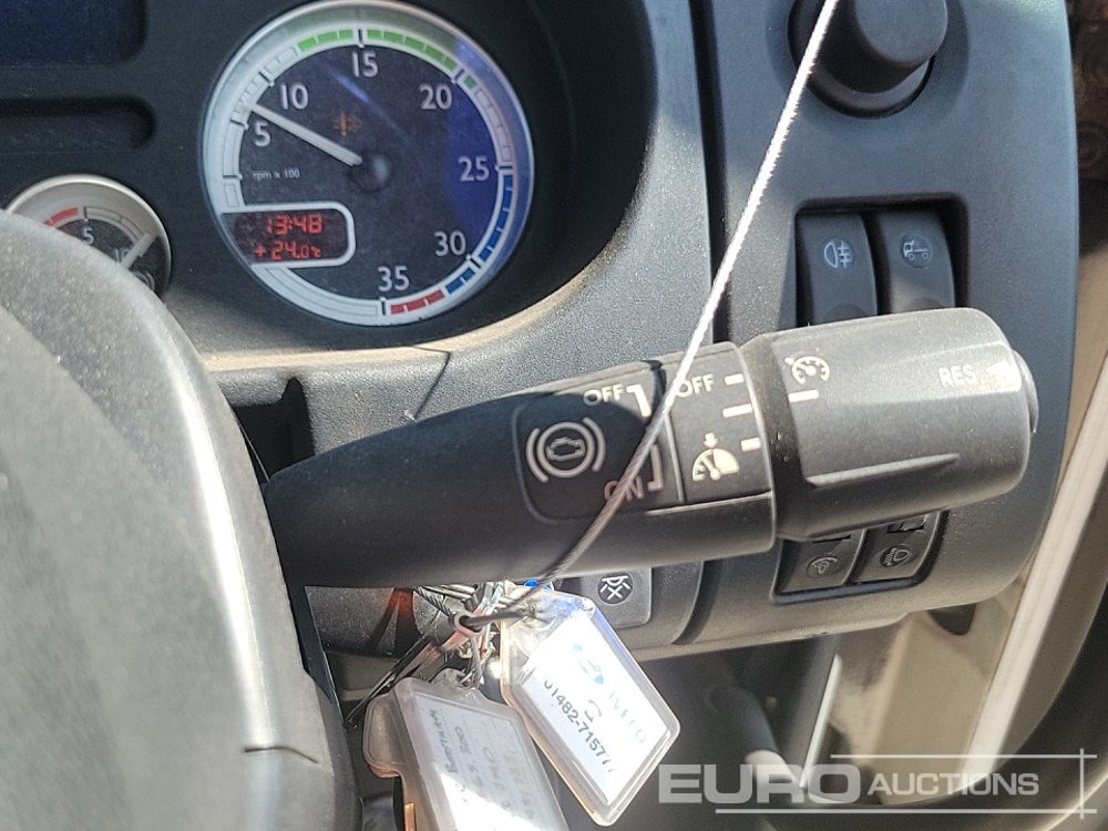 Autocarro con pianale/ Cassone fisso 2013 DAF CF65.300: foto 25