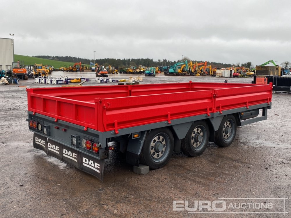 2013 Dooley 10 Ton Tri-Axle Drop Side Drag Trailer - Rimorchio pianale/ Cassonato: foto 3 2013 Dooley 10 Ton Tri-Axle Drop Side Drag Trailer - Rimorchio pianale/ Cassonato: foto 3