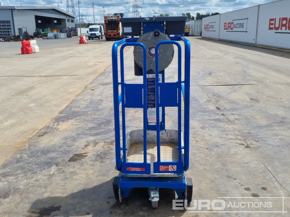 2013 Power Towers Pecolift - Piattaforma aerea: foto 4 2013 Power Towers Pecolift - Piattaforma aerea: foto 4