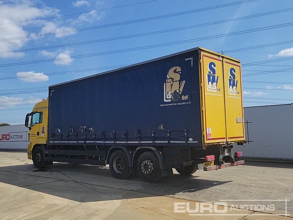 2014 MAN TGS 26.400 - Camion centinato: foto 3 2014 MAN TGS 26.400 - Camion centinato: foto 3