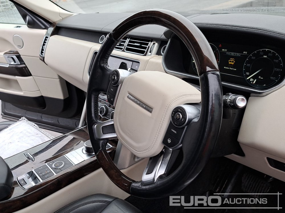 SUV/ Fuoristrada 2014 Range Rover VOGUE SE: foto 32