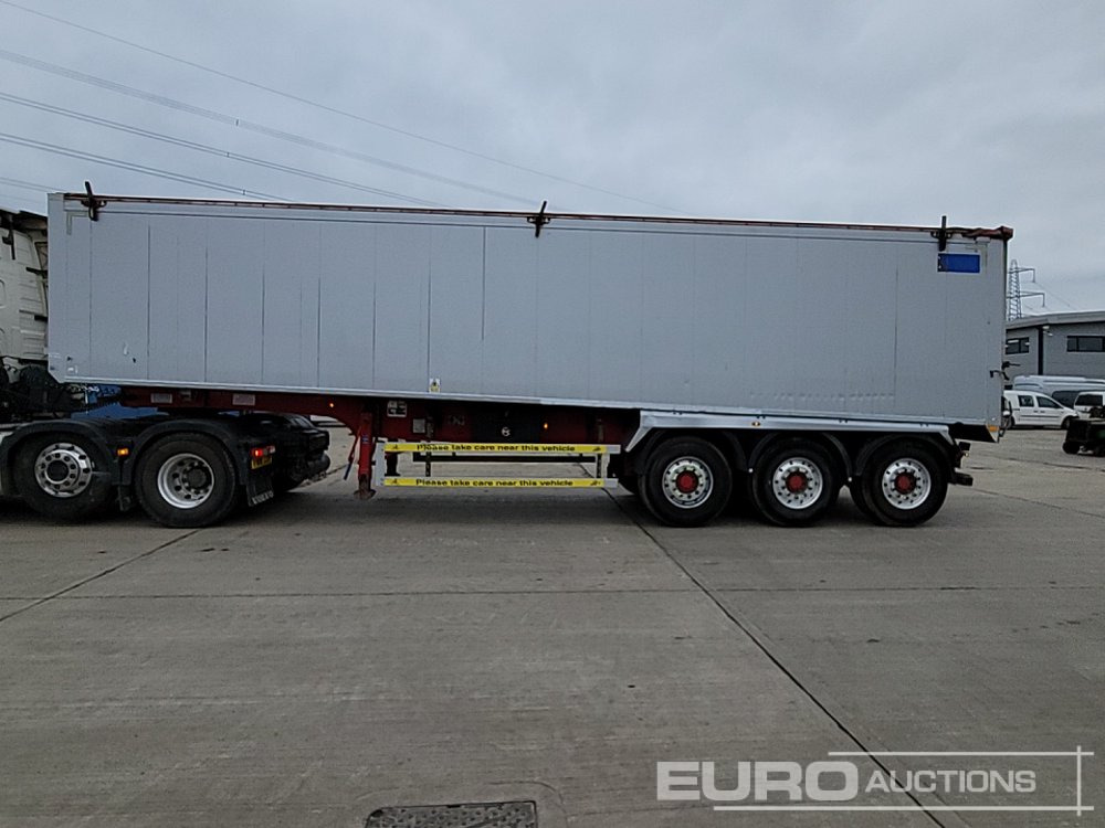 2015 Fruehauf Tri Axle Bulk Tipping Trailer, Easy Sheet - Semirimorchio ribaltabile: foto 2 2015 Fruehauf Tri Axle Bulk Tipping Trailer, Easy Sheet - Semirimorchio ribaltabile: foto 2
