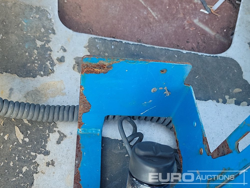 Piattaforma aerea 2015 Genie GR-20: foto 17