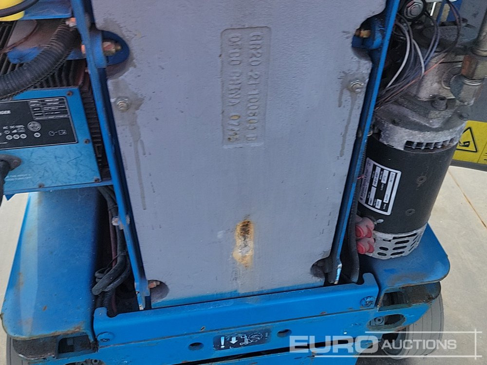 Piattaforma aerea 2015 Genie GR-20: foto 22
