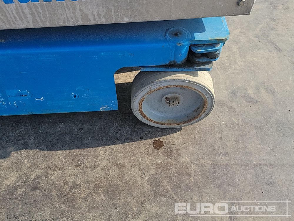 Piattaforma aerea 2015 Genie GR-20: foto 12