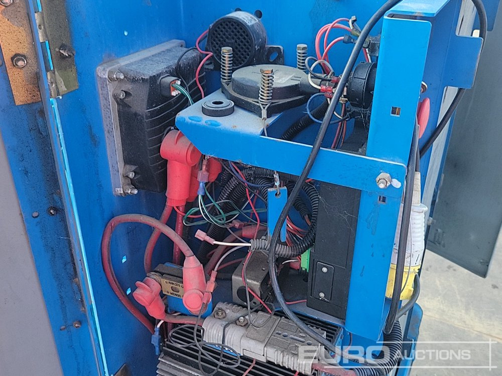 Piattaforma aerea 2015 Genie GR-20: foto 19