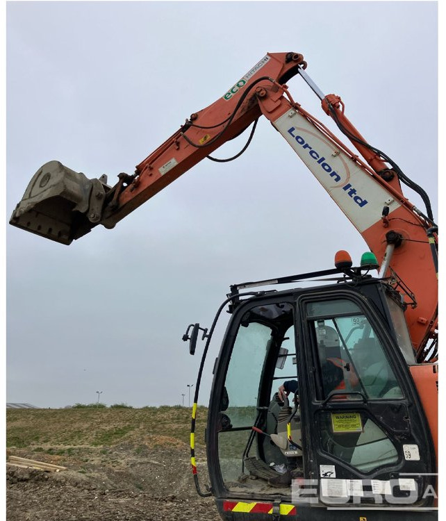 2015 Hitachi ZX135US-5B - Escavatore cingolato: foto 5 2015 Hitachi ZX135US-5B - Escavatore cingolato: foto 5