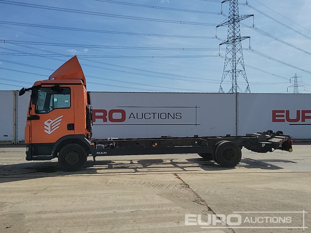 2015 MAN TGL7.180 - Autocarro telaio: foto 2 2015 MAN TGL7.180 - Autocarro telaio: foto 2