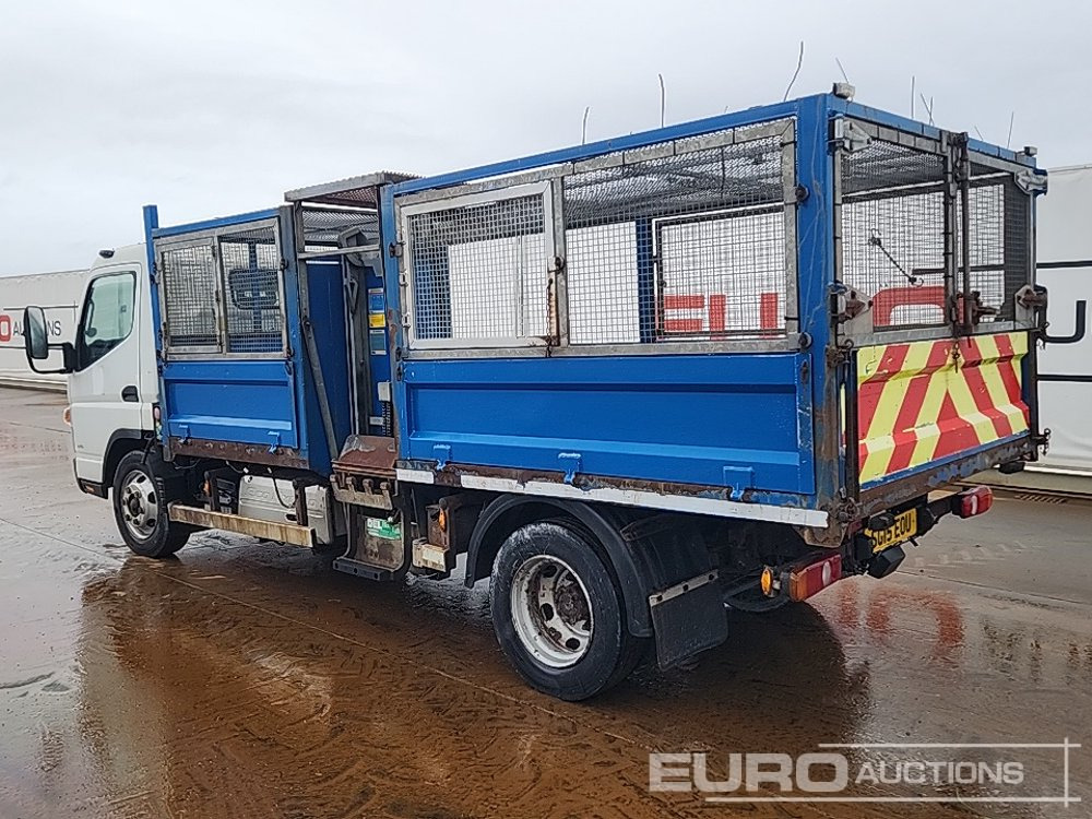 2015 Mitsubishi Fuso 7C15 - Autocarro ribaltabile: foto 3 2015 Mitsubishi Fuso 7C15 - Autocarro ribaltabile: foto 3