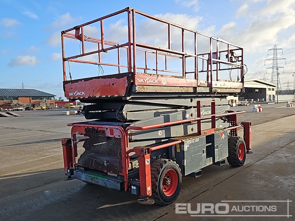 2015 SkyJack SJ9250 - Piattaforma aerea: foto 5 2015 SkyJack SJ9250 - Piattaforma aerea: foto 5