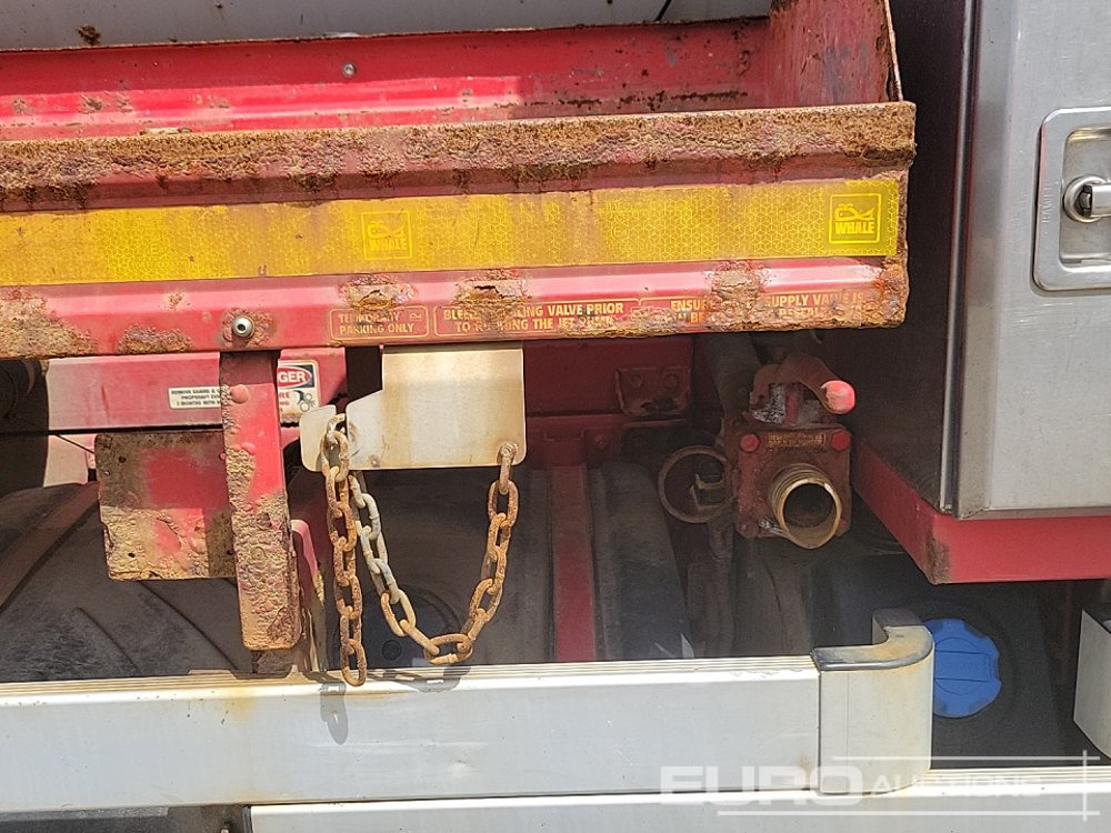 Camion cisterna 2015 Volvo FL280: foto 30