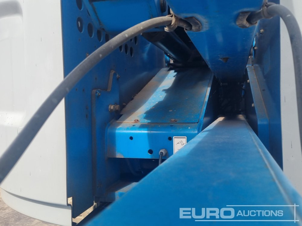 Piattaforma aerea 2016 Genie Z-45/25J: foto 18