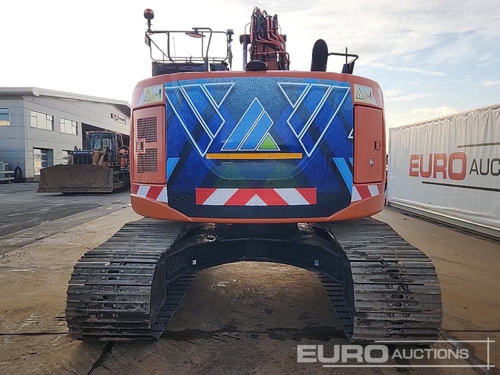 2016 Hitachi ZX225USLC-5B - Escavatore cingolato: foto 4 2016 Hitachi ZX225USLC-5B - Escavatore cingolato: foto 4