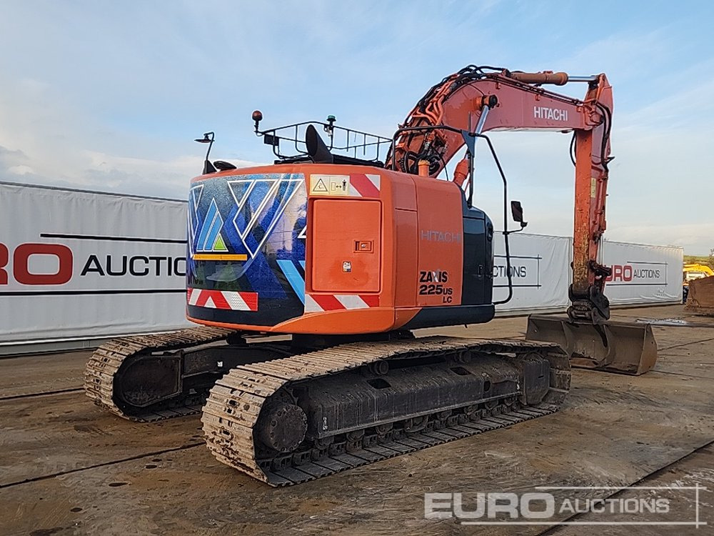 2016 Hitachi ZX225USLC-5B - Escavatore cingolato: foto 5 2016 Hitachi ZX225USLC-5B - Escavatore cingolato: foto 5