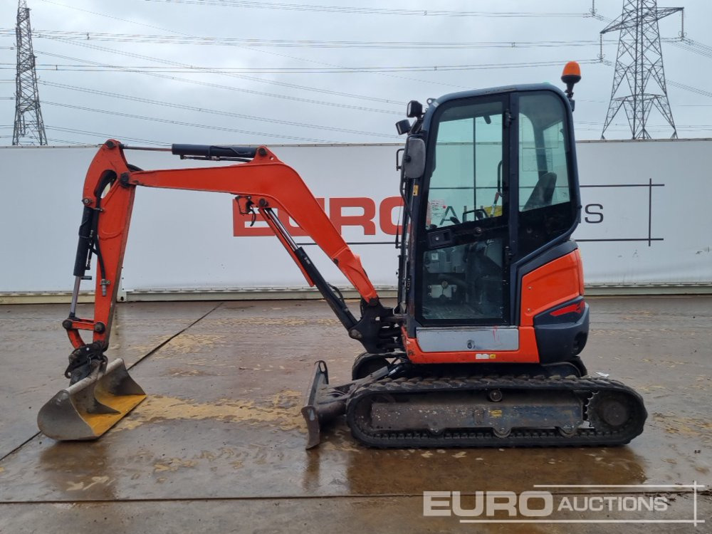 2016 Kubota U27-4 - Miniescavatore: foto 2 2016 Kubota U27-4 - Miniescavatore: foto 2