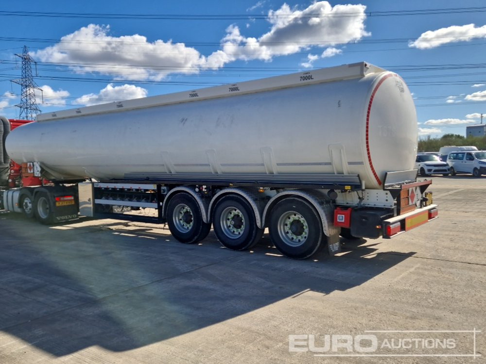 2016 LAG Trailers Q-3-ST - Semirimorchio cisterna: foto 3 2016 LAG Trailers Q-3-ST - Semirimorchio cisterna: foto 3